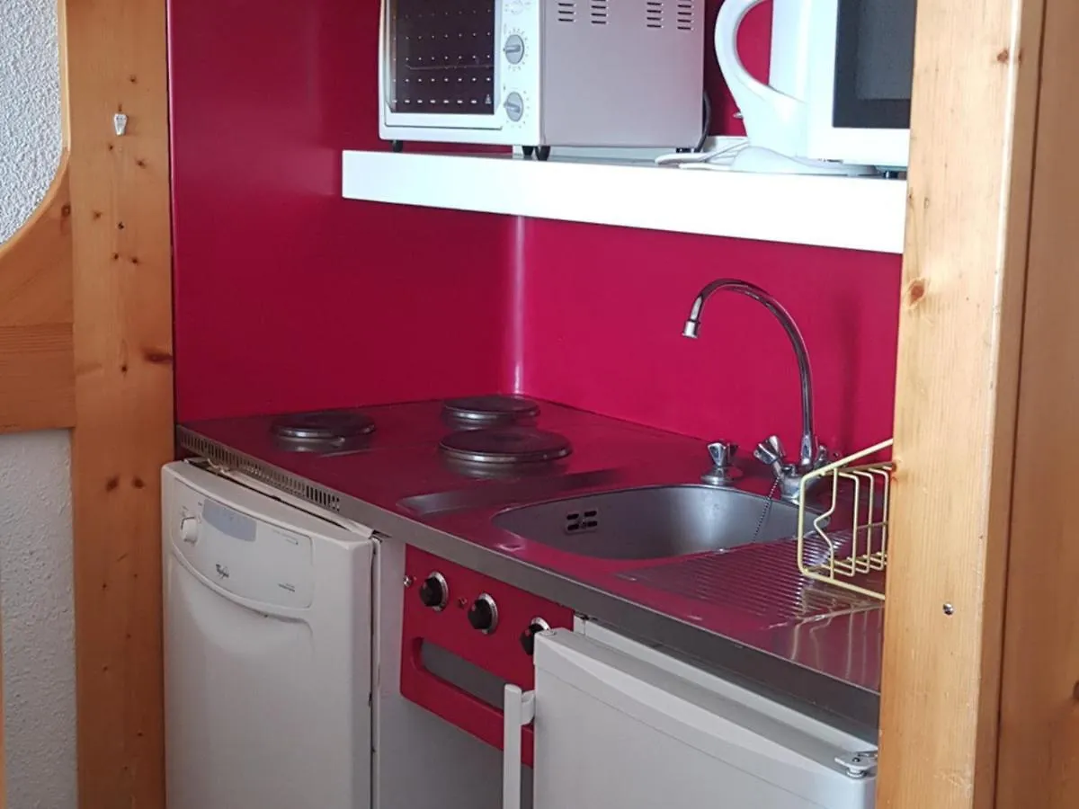 아파트 Studio Confortable Pour 5 Pers. A Arc 1800, Proche Pistes Et Commerces - Fr-1-411-353 Les Arcs